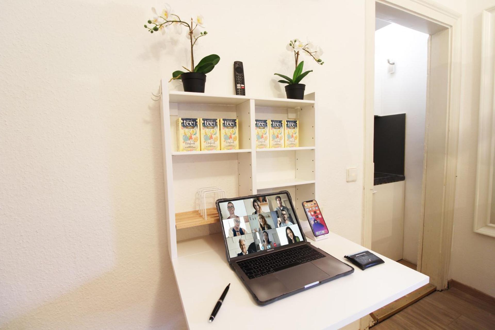 Hotel Ulm Zentrum - Komplettes Zimmer, Hochbett, Android Tv & Eigenem Bad - Perfekt Fuer Familien & Gruppen Ngoại thất bức ảnh